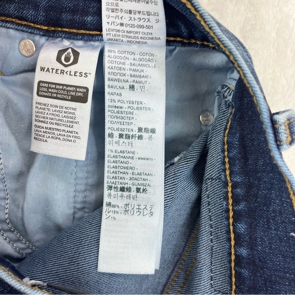 Levi's Silver Tab Mom Jean Med Wash High Rise Tapered Leg Women's Sz 30X26 - Picture 8 of 14